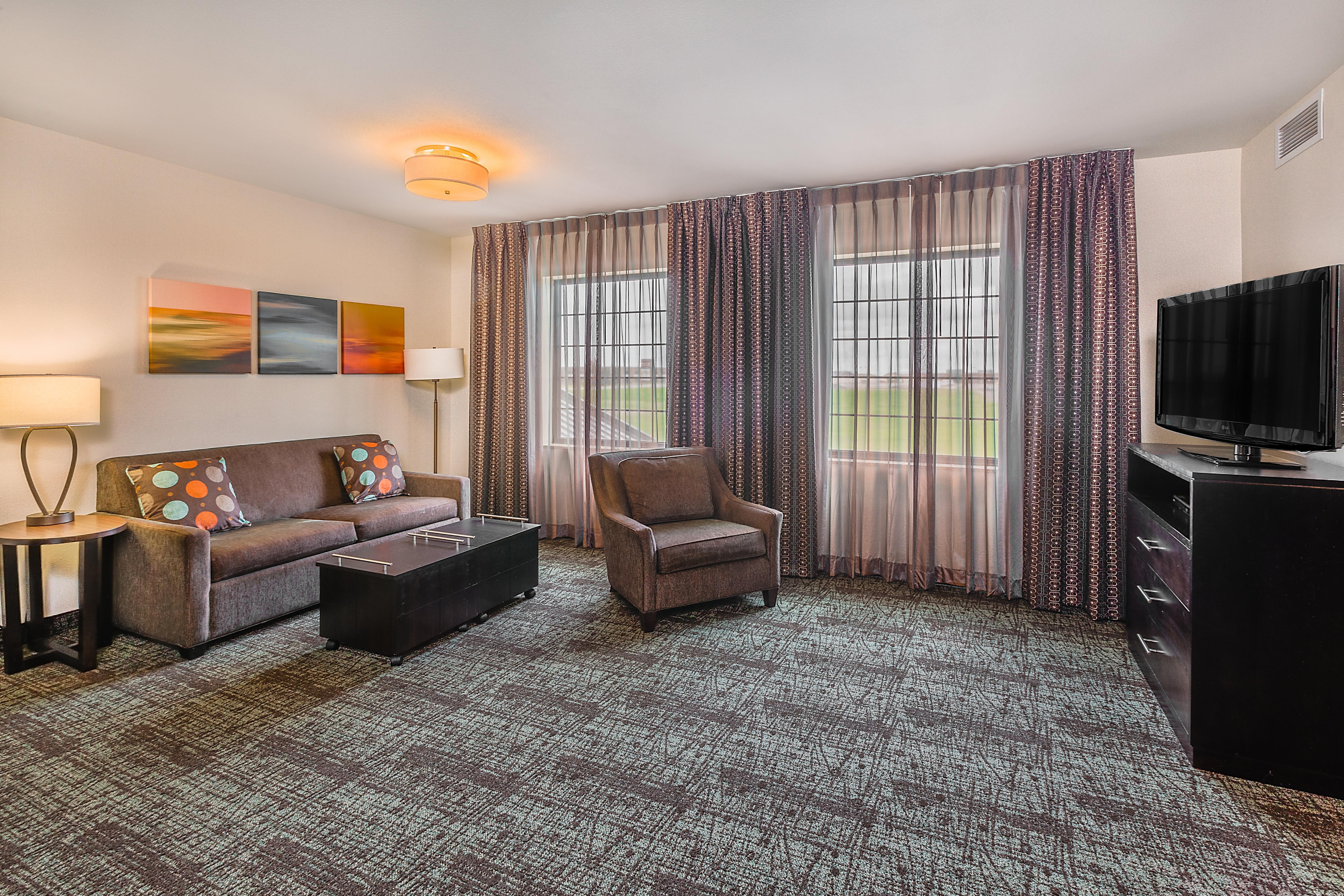 Staybridge Suites Bismarck By Ihg Exterior foto